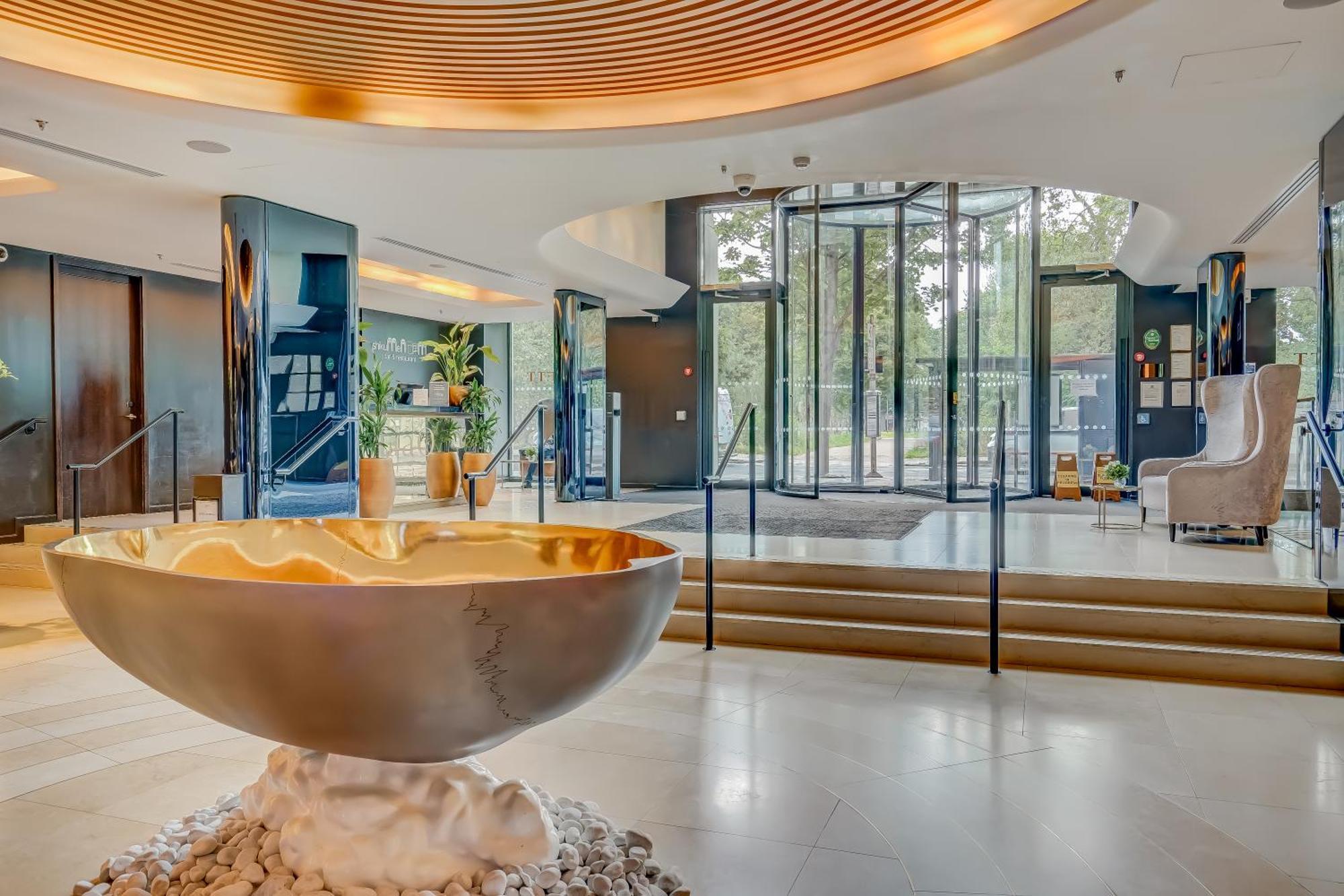 Dao By Dorsett West London Aparthotel ภายนอก รูปภาพ